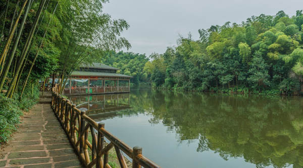四川旅游